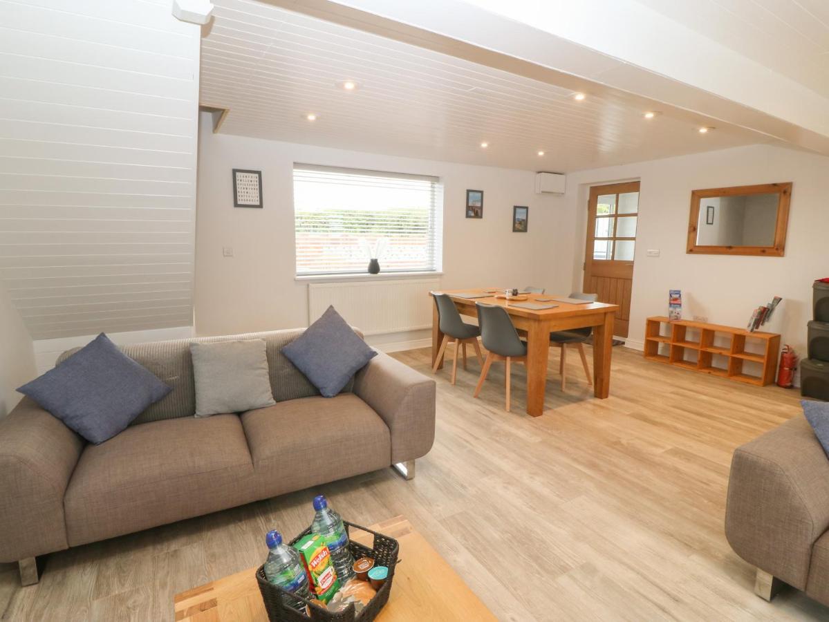 Bryn Eglwys Bach Villa Llanfairpwllgwyngyll Eksteriør billede